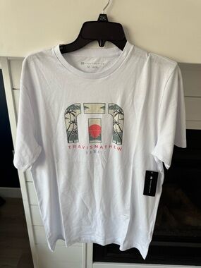 Travis Mathew Mens Kona Glow Tee, White, Medium NWT